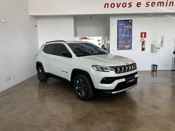JEEP COMPASS 1.3 T270 TURBO FLEX LONGITUDE AT6 JEEP COMPASS 1.3 T270 TURBO FLEX LONGITUDE AT6